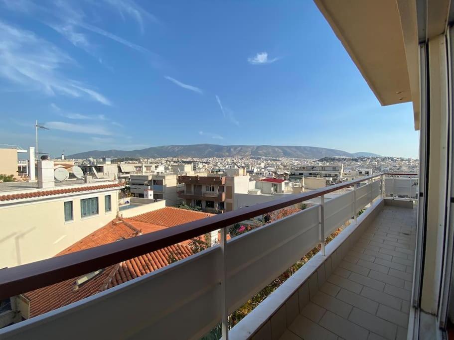 2-Bedroom Apartment In Athina Atene Esterno foto
