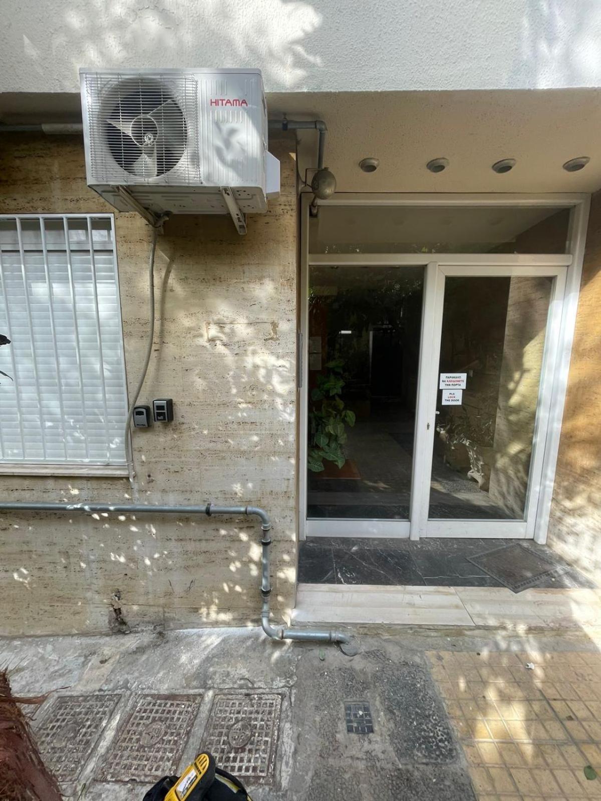 2-Bedroom Apartment In Athina Atene Esterno foto